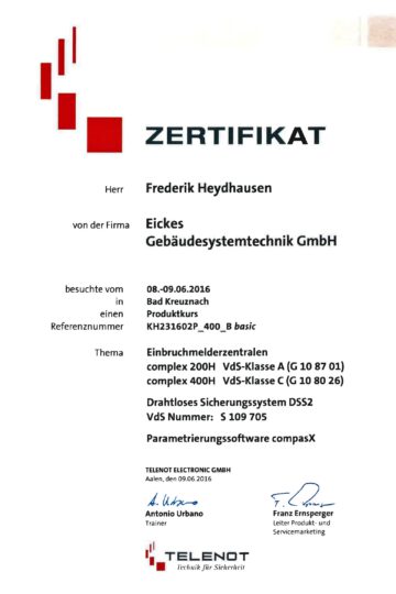 https://eickes.com/wp-content/uploads/2021/05/Telenot-Frederik-Heydhausen-2-1-360x540.jpg
